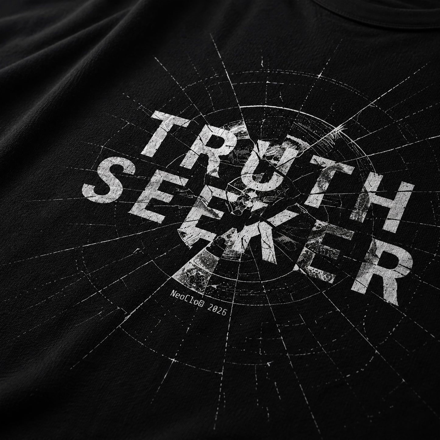 Truth Seeker - Breaking Illusions [T-Shirt]